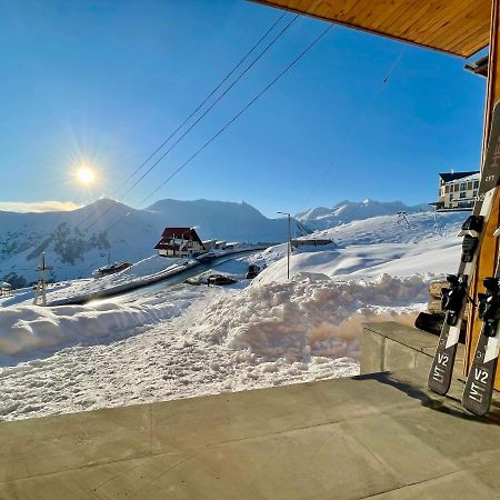 Gudauri Hillsite Hotel Exterior photo